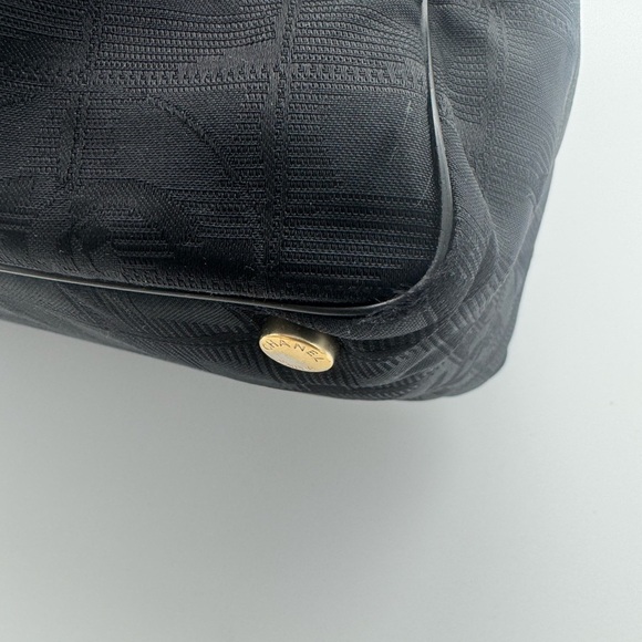 CHANEL Black Tote Bag with Leather Handles - Picture 5 of 15